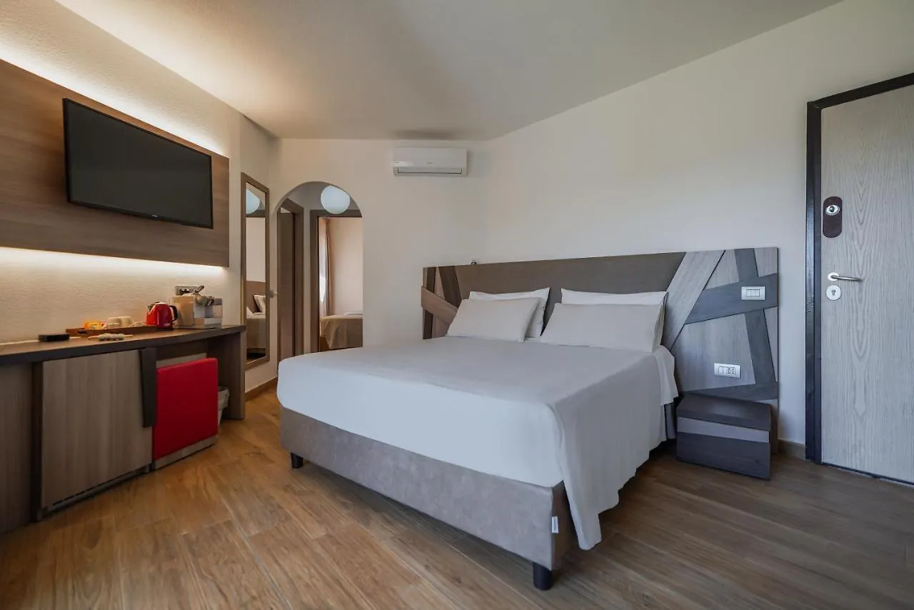 Casa vacanze Your Lovely And Elegant Home With Garden Sea View La Maddalena