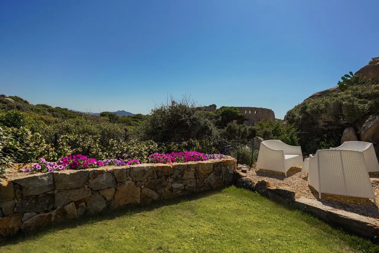 Your Lovely And Elegant Home With Garden Sea View La Maddalena  Casa vacanze La Maddalena (Sassari)